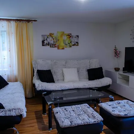 Apartmany Lizard Celadna Exterior photo